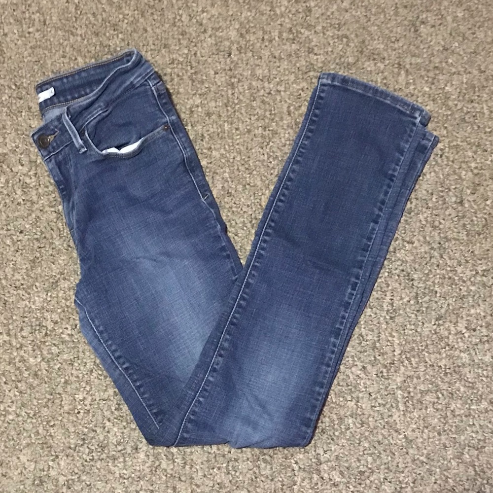 Levi’s Midrise Skinny